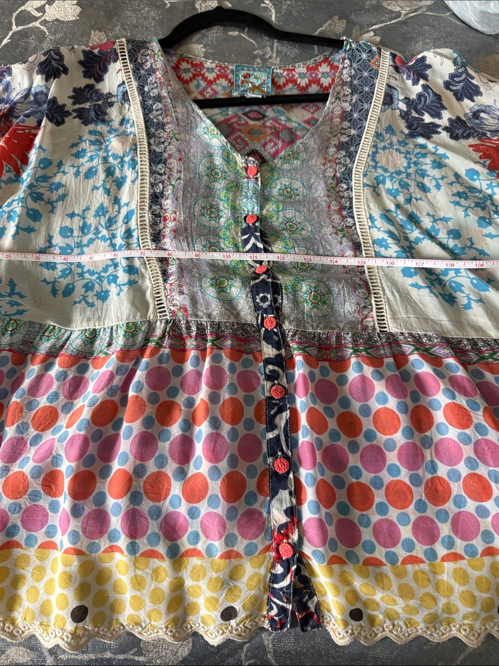 Johnny Was Beautiful Pizzo Blouse. - Picture 12 of 13